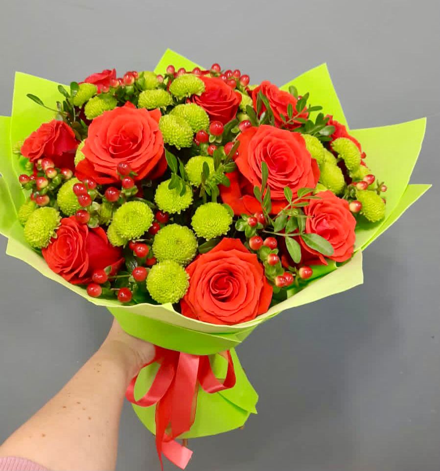 Букет цветов из: Хризантемы и Розы в Шербакуле