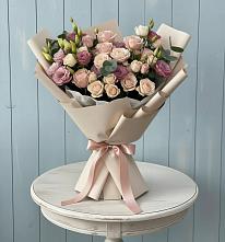 Букет цветов из:  Розы и Лизиантусы в Шербакуле