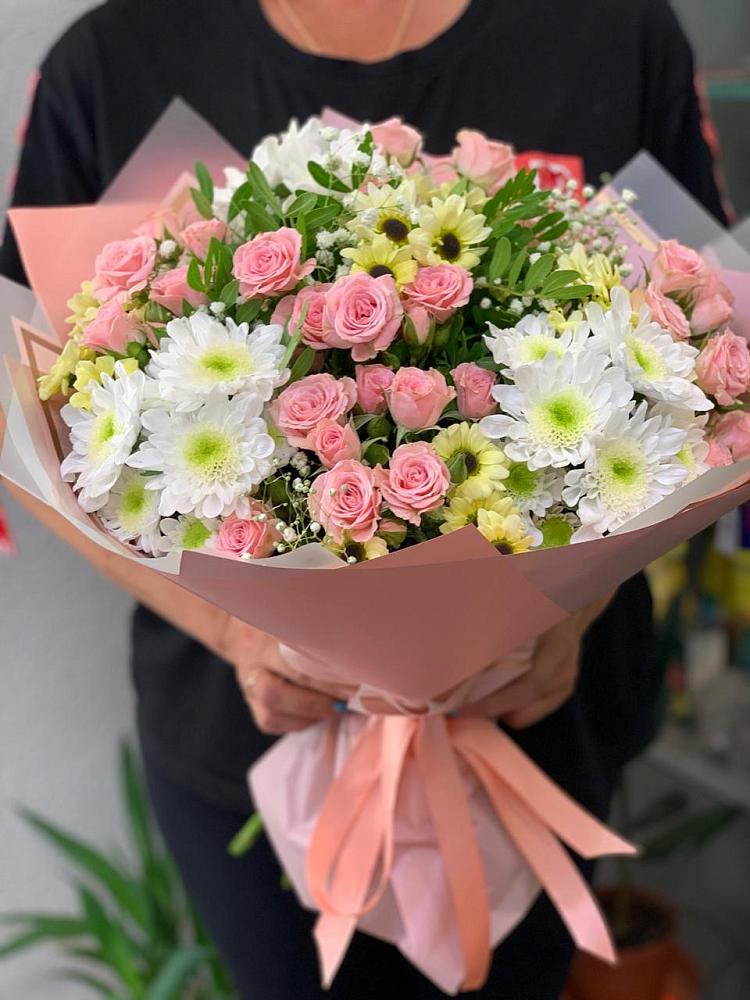 Букет цветов из: Розы и Хризантемы в Шербакуле