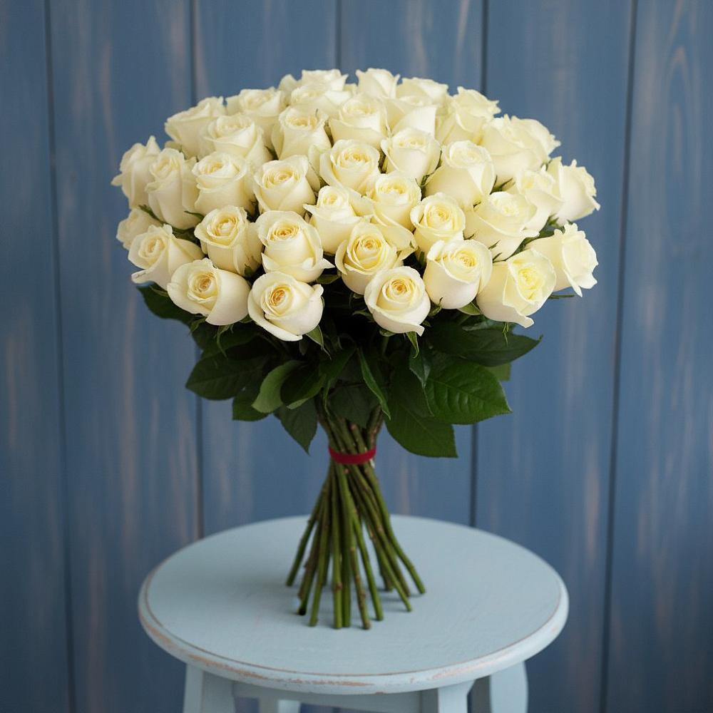 Букет 51 Белая роза Эдлесс Лав в Шербакуле