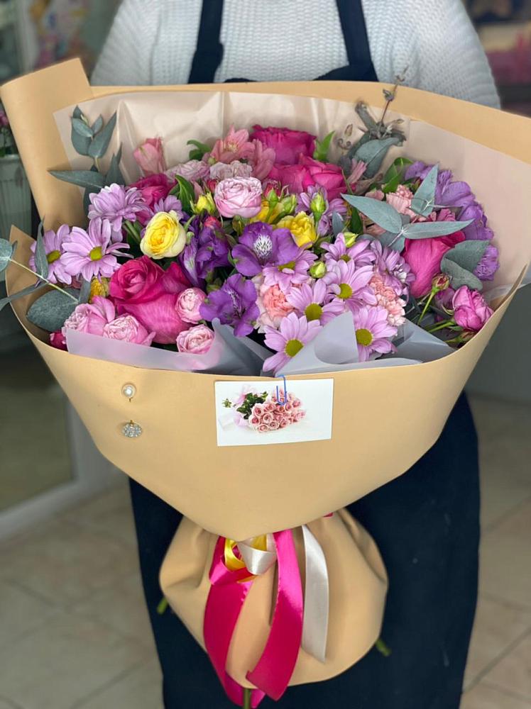 Букет цветов из: Хризантемы, Гвоздики и Альстромерии в Шербакуле