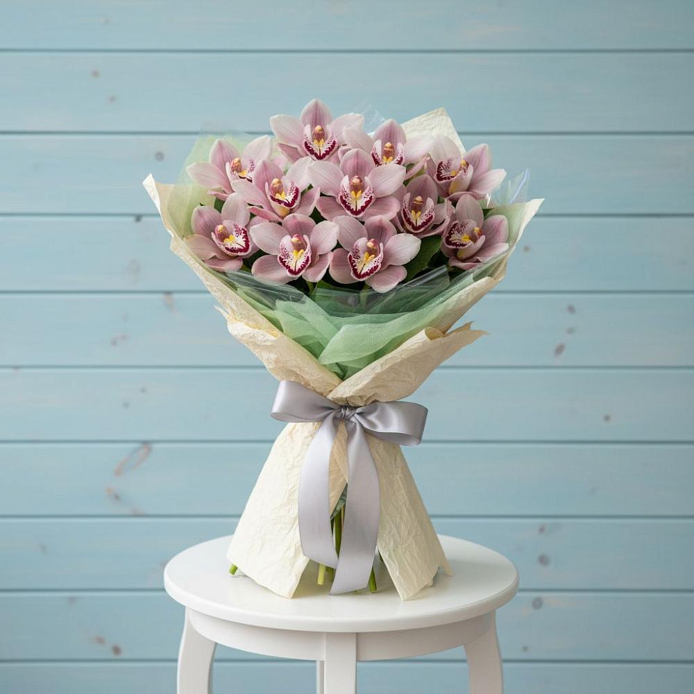 Букет цветов из: Орхидеи и Розы в Шербакуле