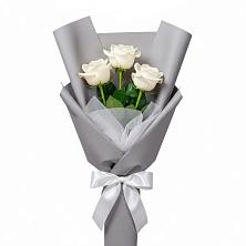 Букет 3 белые розы в Шербакуле