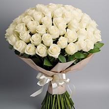 Букет 101 беля роза Белоснежка в Шербакуле