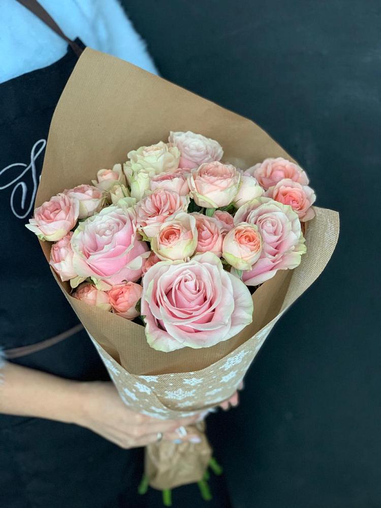 Букет цветов из: Хризантемы и Розы в Шербакуле