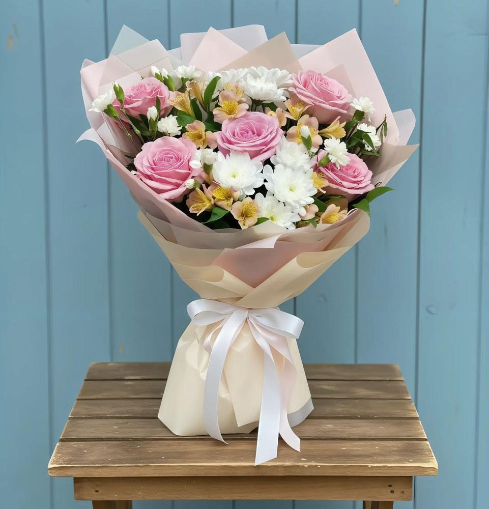 Букет цветов из: Гвоздики, Орхидеи и Розы в Шербакуле