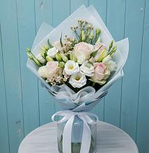 Букет цветов из:  Розы и Лизиантусы в Шербакуле