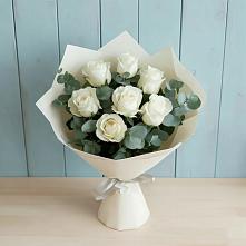 Букет Белые розы в Эвкалипте в Шербакуле